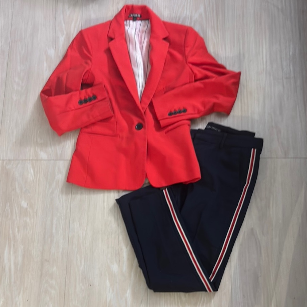 Pinkish Red EXPRESS Blazer & blue red & white stripes on sides Zara pant sz 2